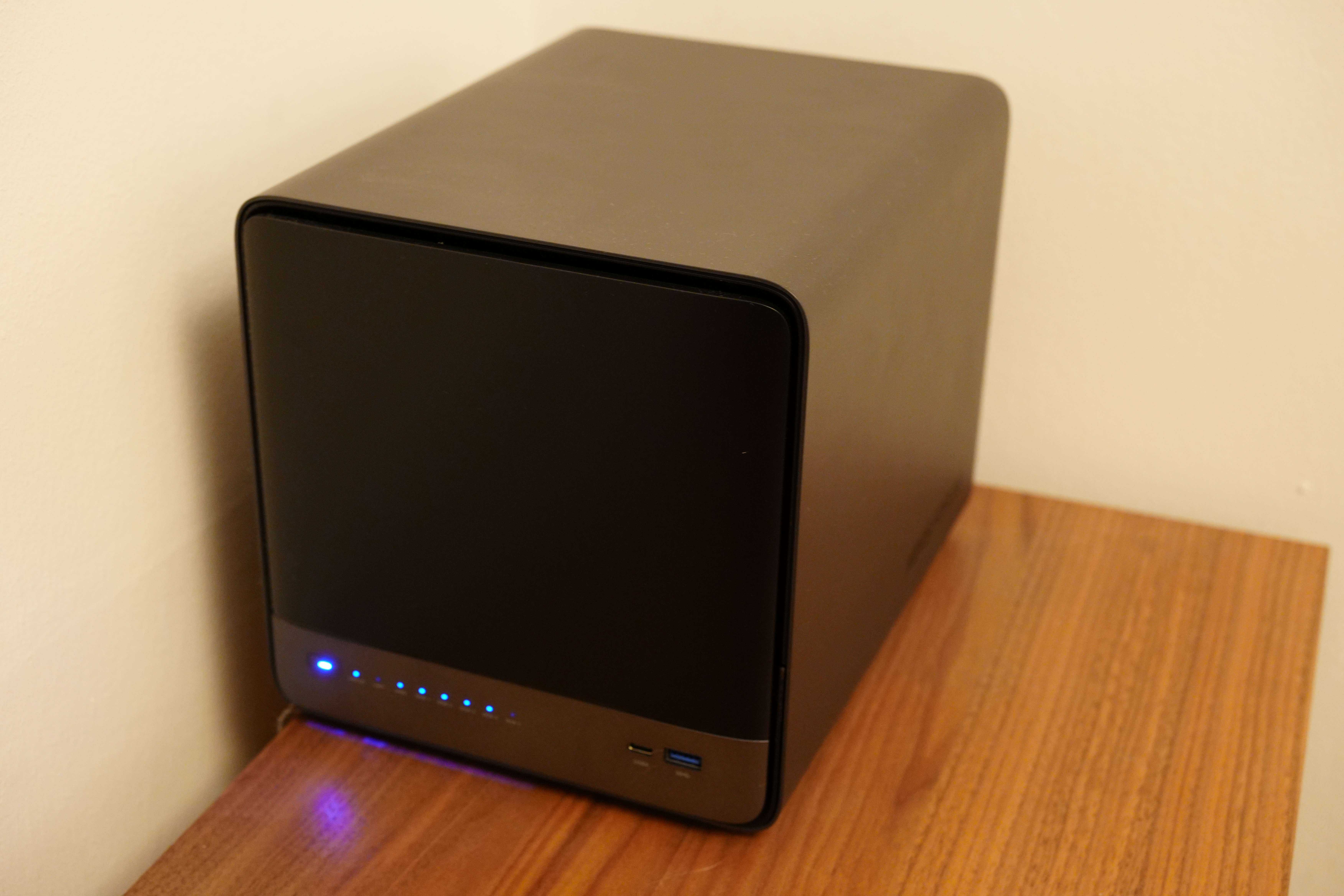 My lab-in-a-box - Minisforum N5